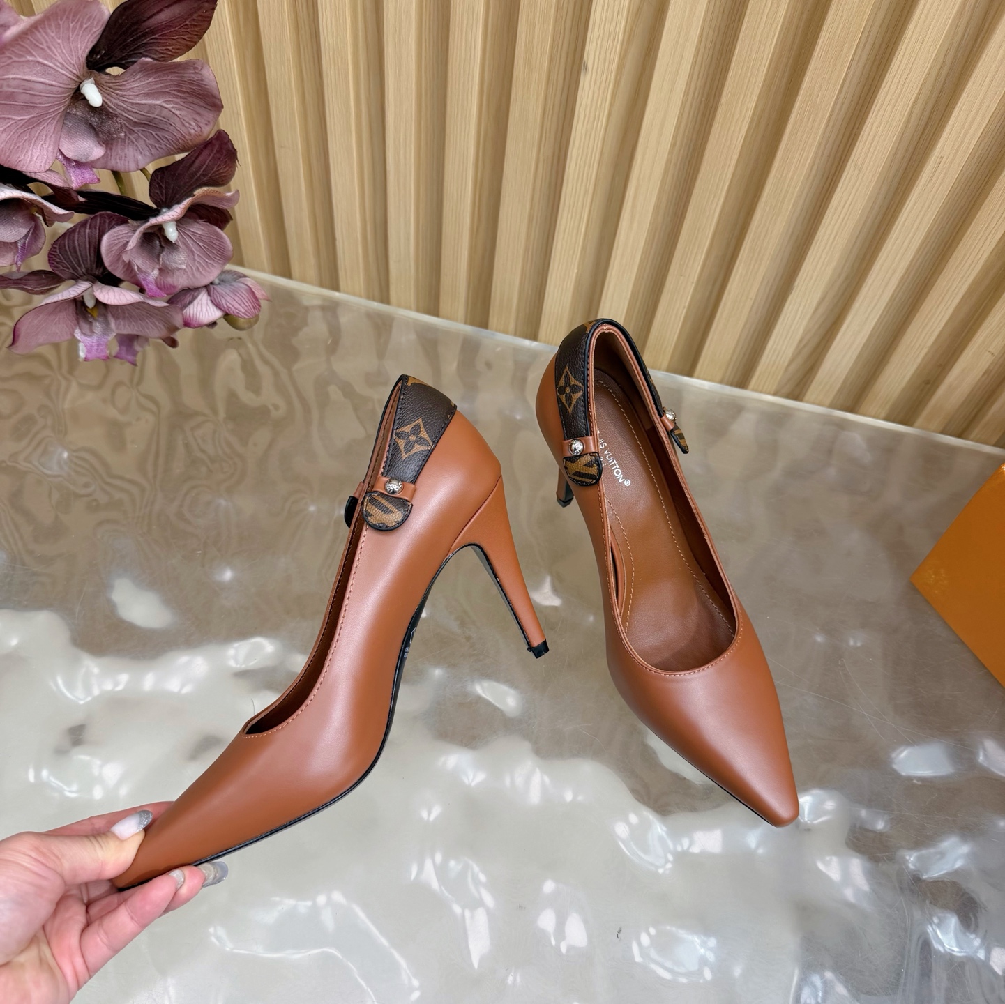 Women's high heels